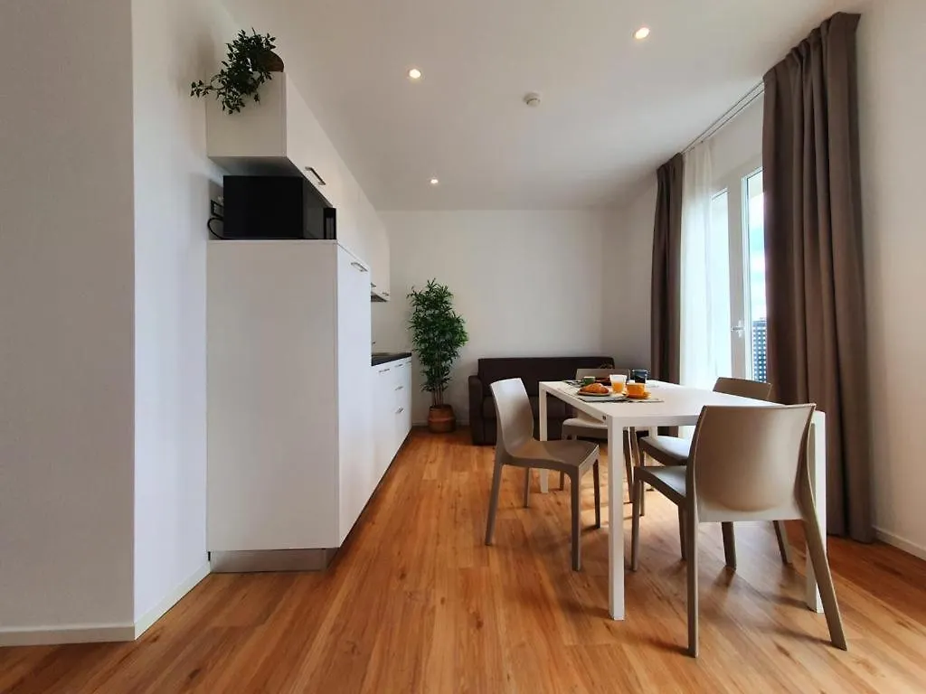 Superior Beach Aparthotel Τζεσόλο Λίντο 0*,  Ιταλία